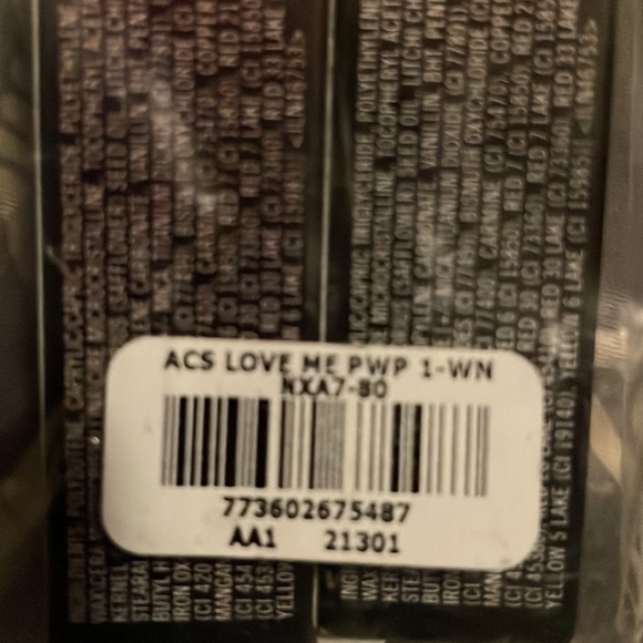 MAC Cosmetics Matte Lipstick in E For Effortless & Bated Breath - Picture 15 of 15